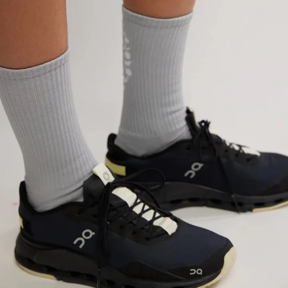 FP MOVEMENT Last Lap Tube Socks - Picture 2 of 2